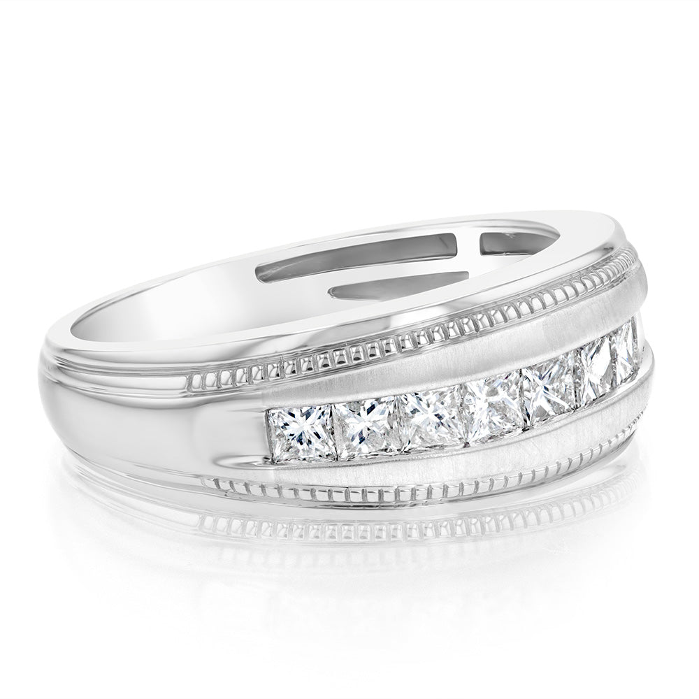 1 Carat Diamond Men's Ring in 10K White Gold - Perfect for Weddings, Anniversaries & Special Occasions