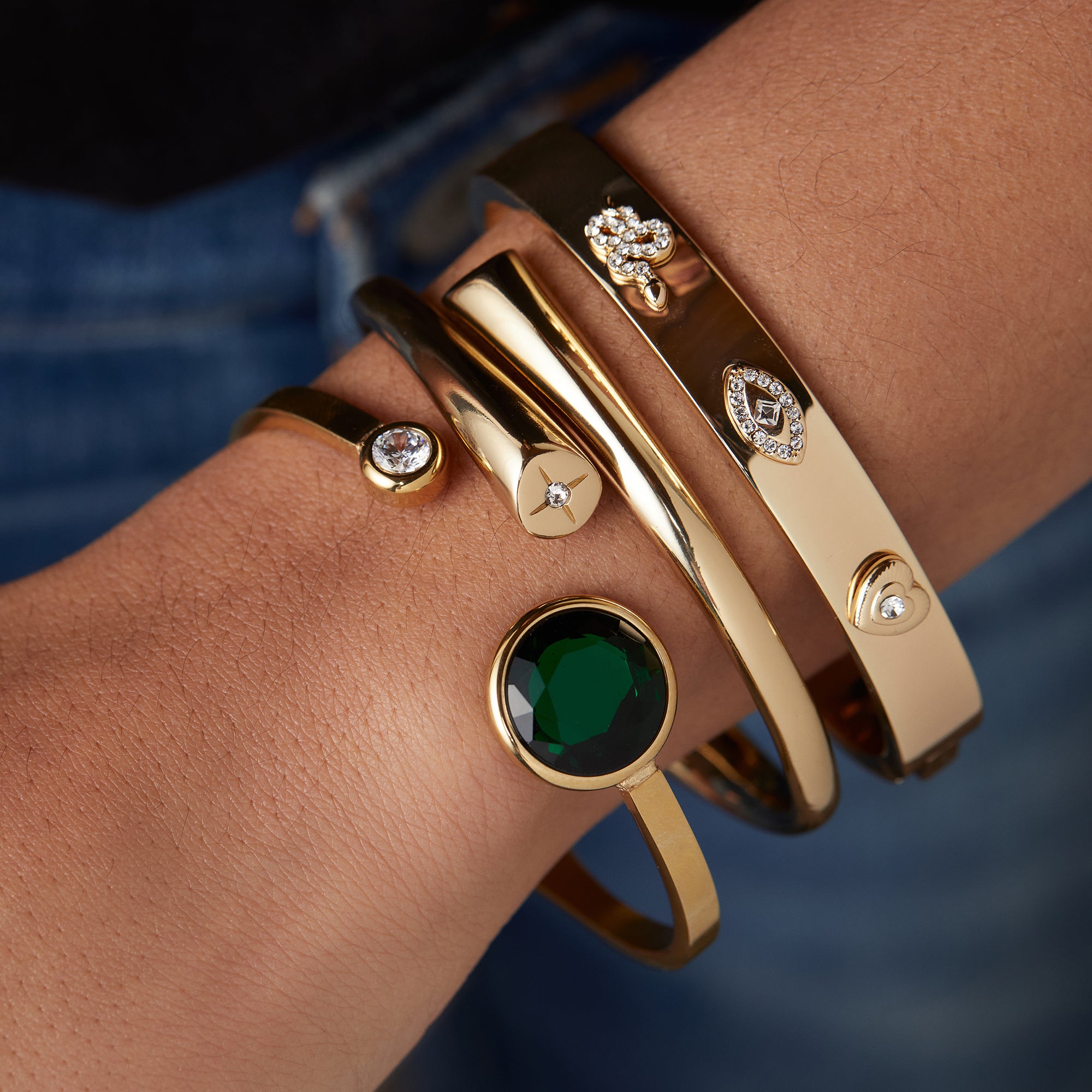 Emerald Crystal Hinge Cuff Bracelet - Elegant Adjustable Jewelry for Women, Perfect for Weddings, Parties & Special Occasions