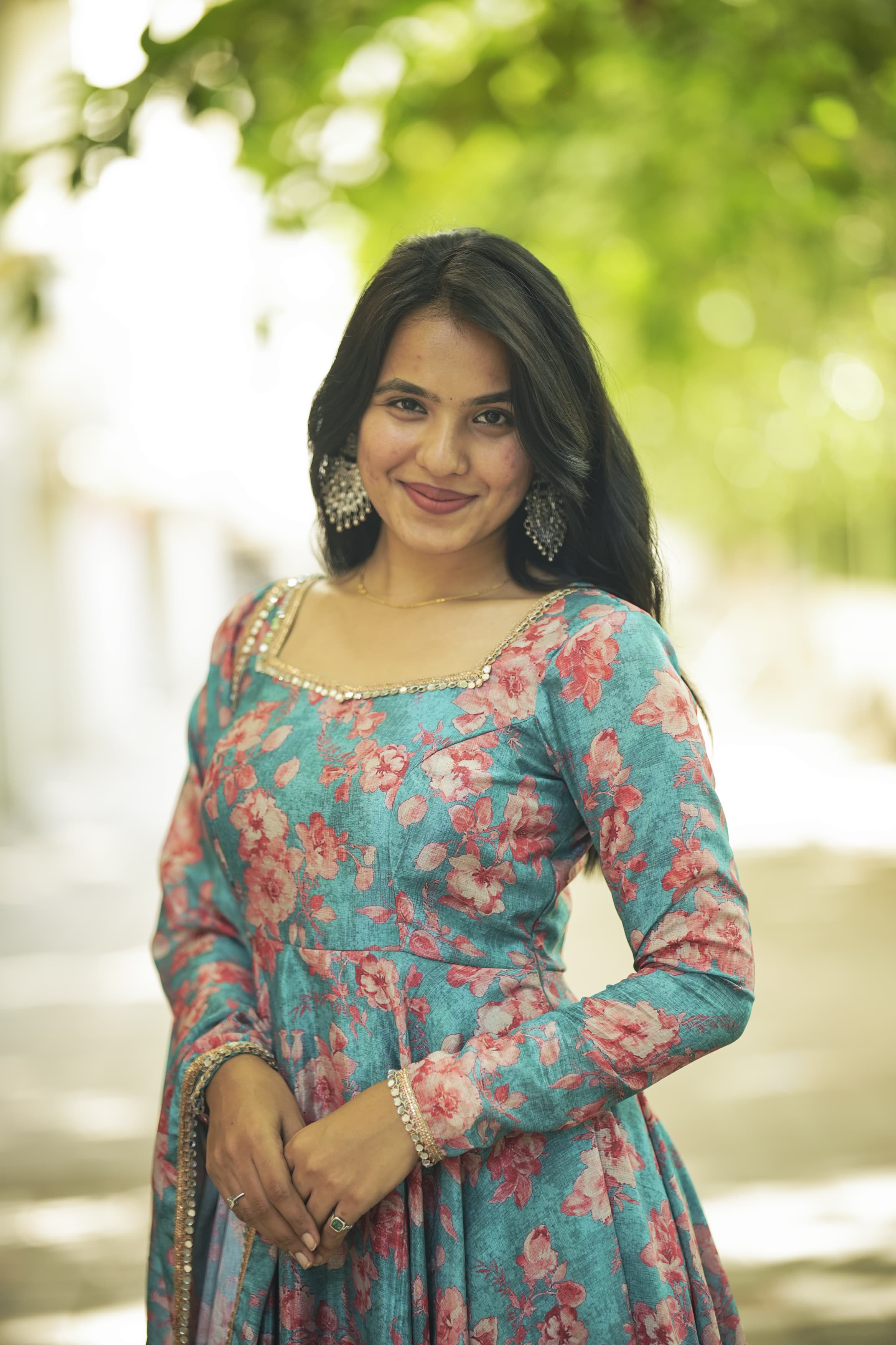 DD573 Malar - Simple and Elegant Jewelry Collection for Women | Perfect for Everyday Wear, Parties & Special Occasions