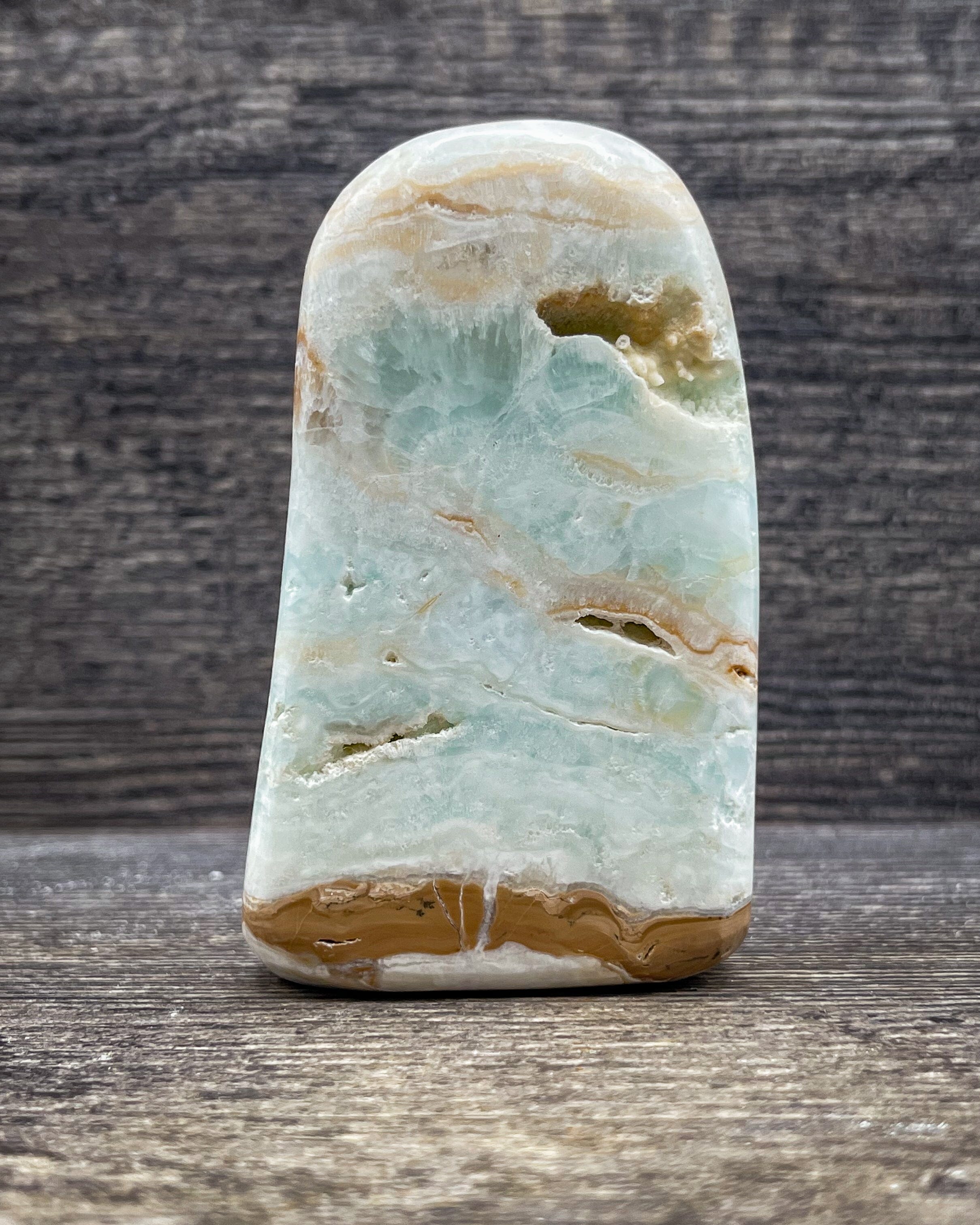 Natural Caribbean Calcite Freeform Stone - 327g Raw Healing Crystal for Meditation, Reiki, and Home Decor
