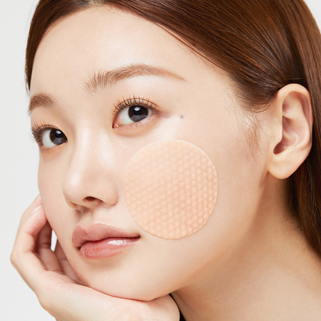 Medicube Red Succinic Acid Exfoliating Pads - 70 Count | Korean Skincare for Acne & Blackheads | Daily Face Peel Treatment for Clear Skin