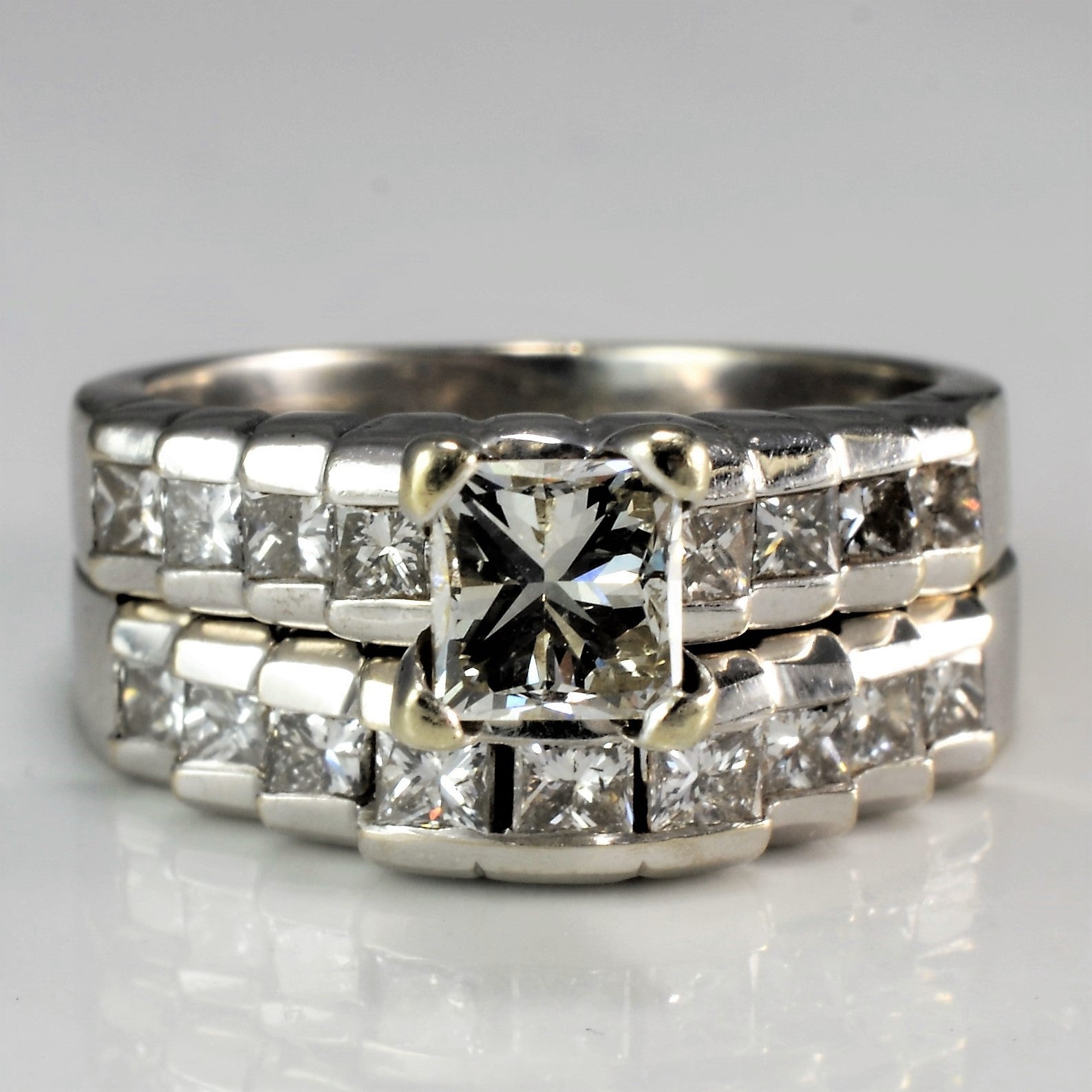 1.60ctw Princess Cut Diamond Wedding Ring Set - VS2 Clarity, Size 4.5 - Elegant Step Style Bridal Jewelry for Engagement & Anniversary Gifts