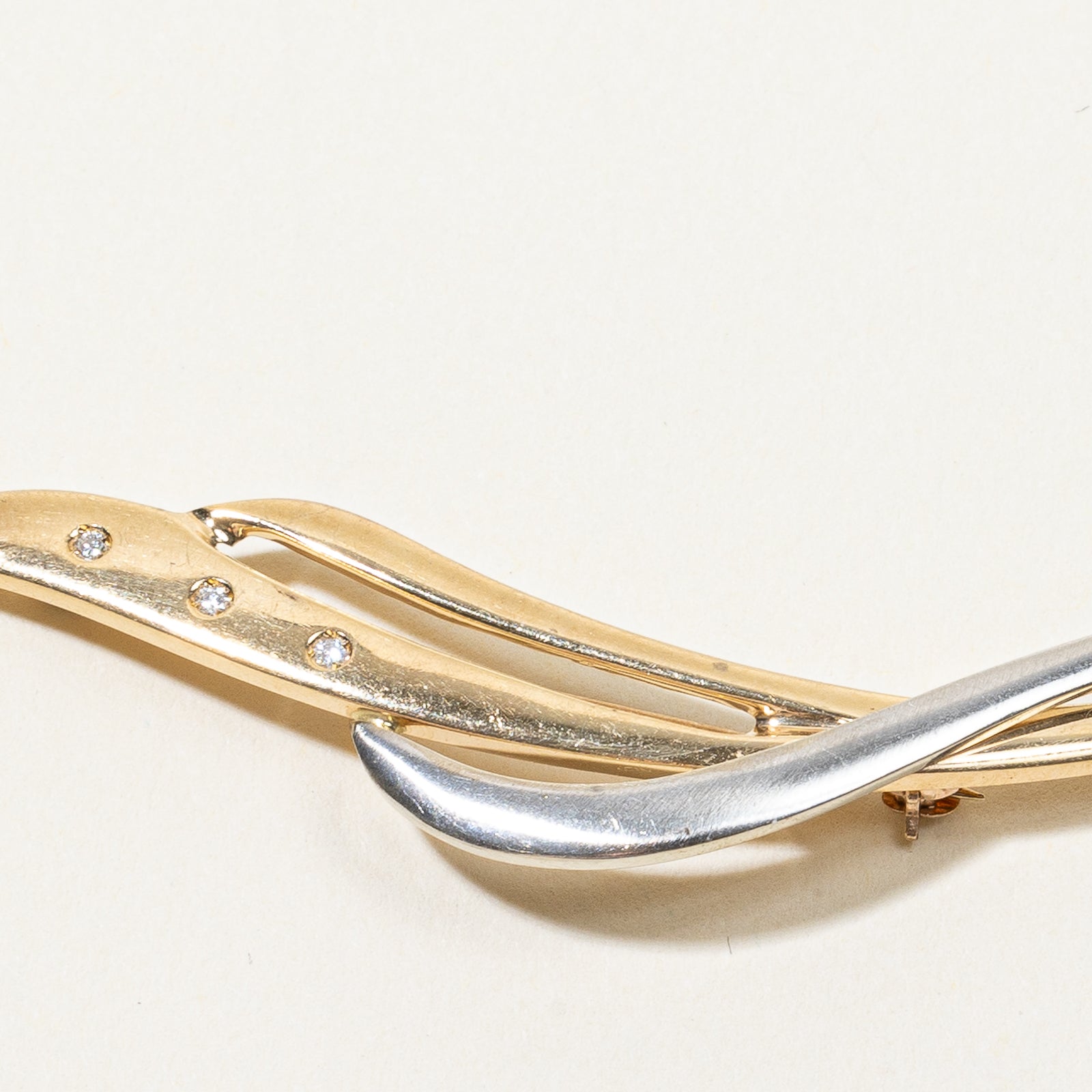 Abstract Two Tone Diamond Brooch - 0.03 Carat Elegant Jewelry for Women | Perfect for Weddings, Parties & Special Occasions