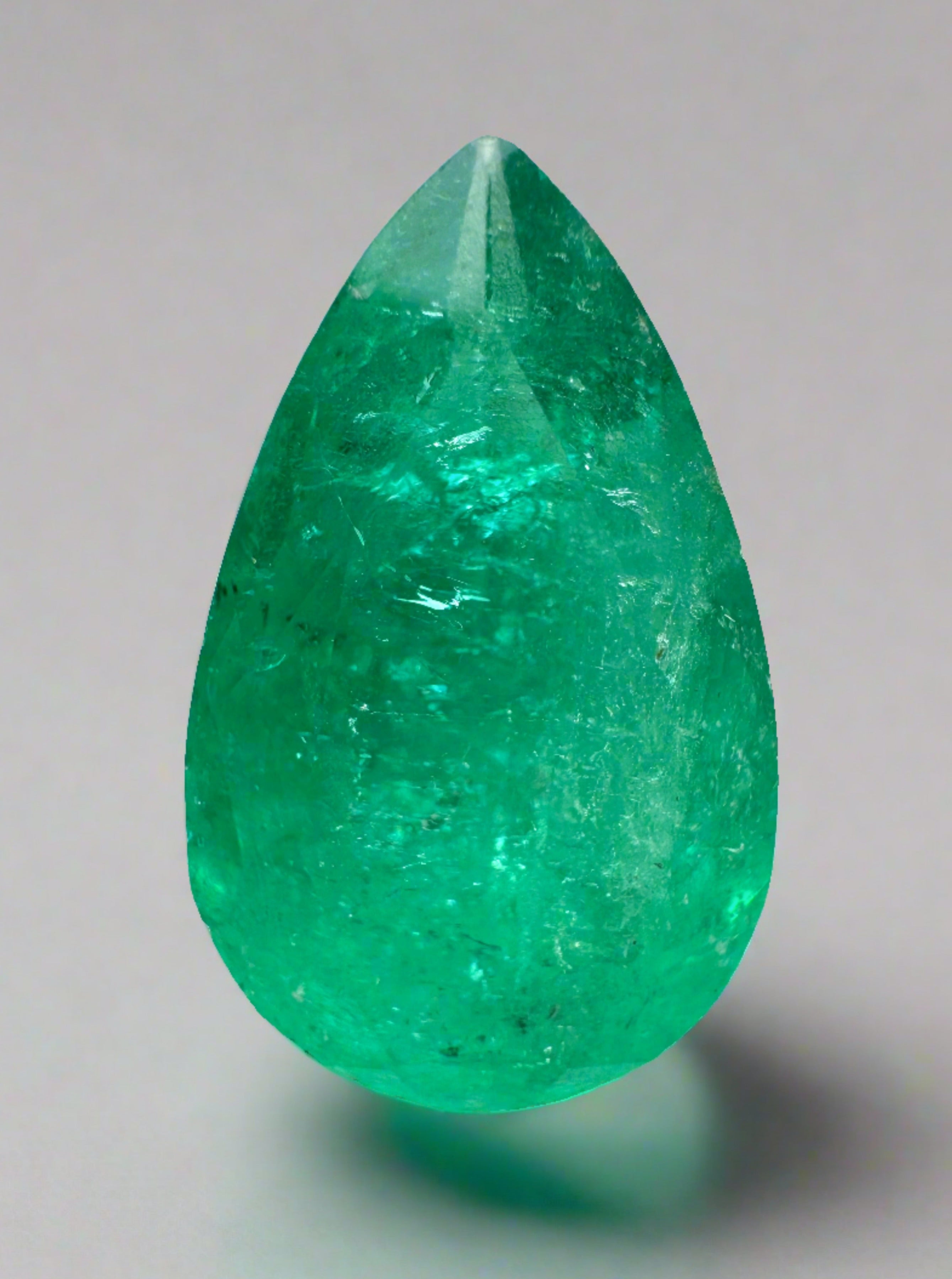 7.49 Carat 18x11mm Natural Colombian Emerald Pear Cut Loose Gemstone for Jewelry Making - Engagement Rings, Pendants & Luxury Gifts