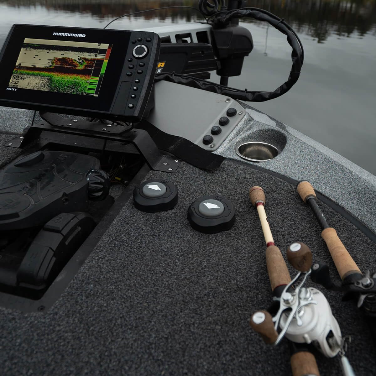 Minn Kota 1810253 Raptor & Talon Wireless Bluetooth Stomp Switch for Trolling Motors - Perfect for Fishing Boats & Marine Applications
