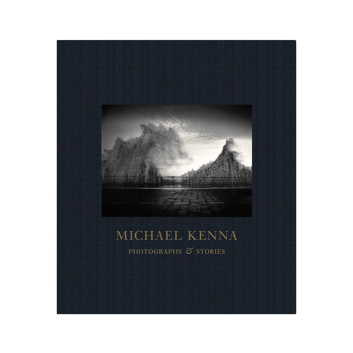 Michael Kenna Photography Book - Stunning Black & White Landscape Photos & Inspiring Stories | Perfect for Art Lovers, Photography Enthusiasts & Home Decor