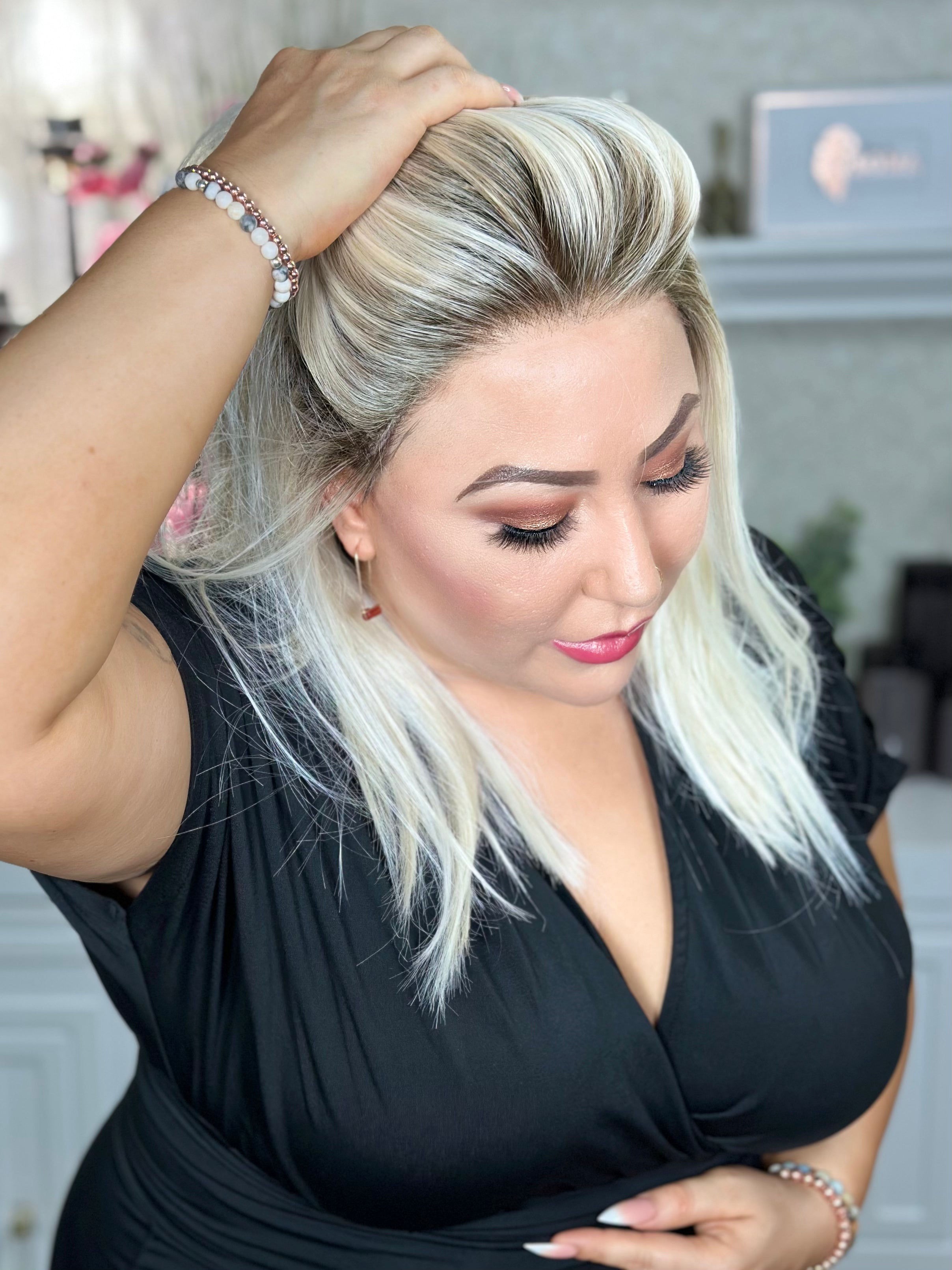 Hollywood Blonde Wig - INFINITE LOVE Premium Synthetic Hair for Cosplay, Halloween & Costume Parties - Perfect for Movie Nights, Themed Events & Role Playing
