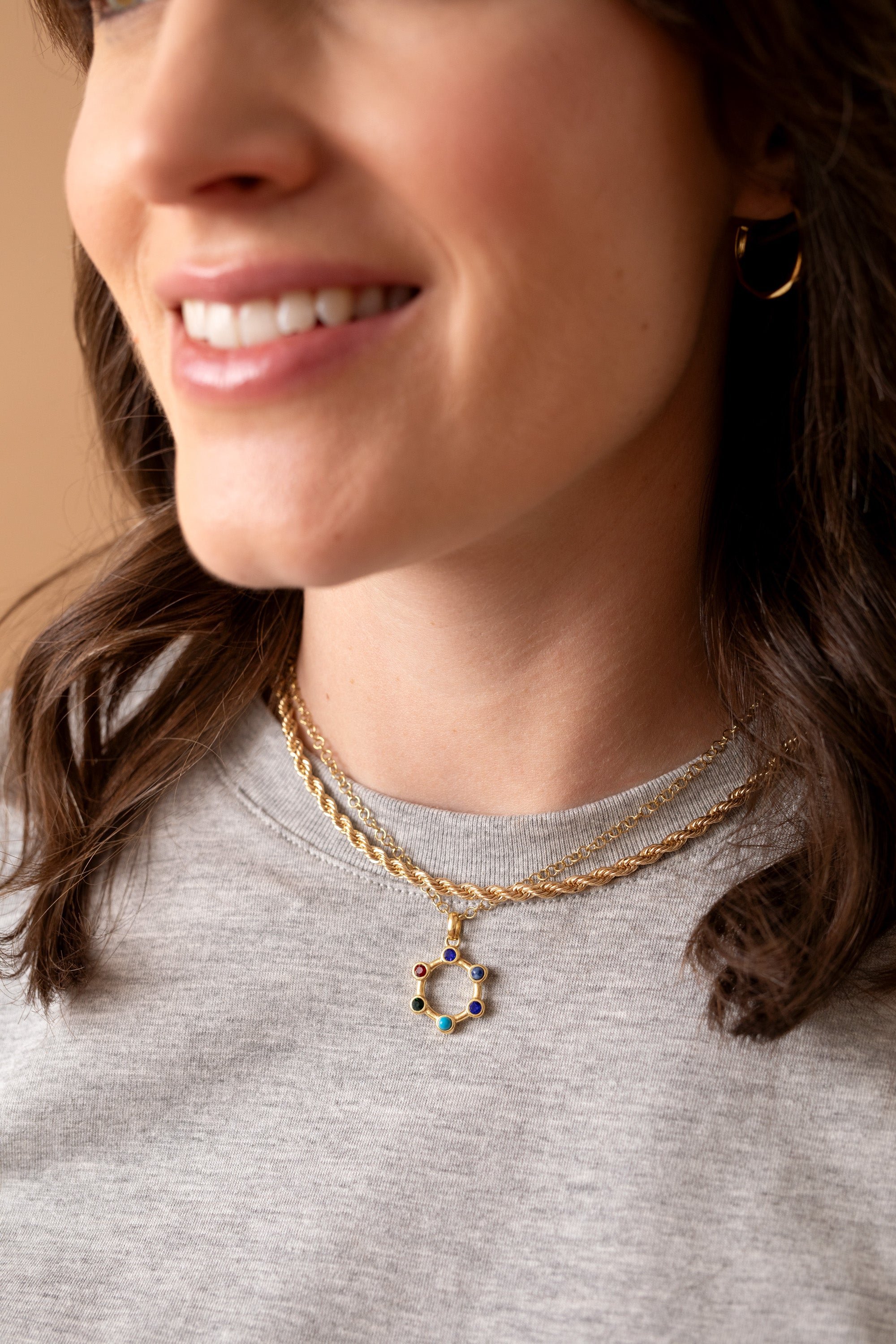 Sister Crystal Necklace with Hidden Message - Elegant & Meaningful Jewelry Gift for Sisters, Best Friends, and Loved Ones | Perfect for Birthdays, Anniversaries, and Special Occasions