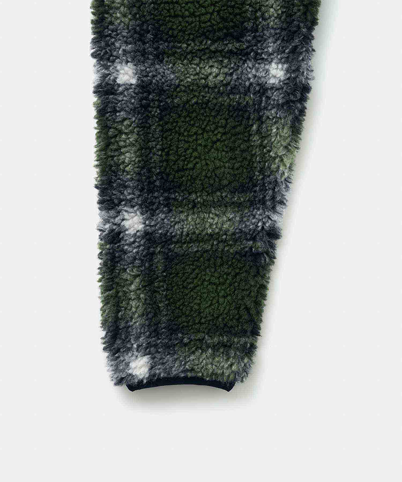 Stylish Shadow Plaid Sherpa Jacket for Men & Women - Warm Winter Fleece Lined Coat - Perfect for Outdoor Adventures, Casual Wear & Cold Weather Fashion