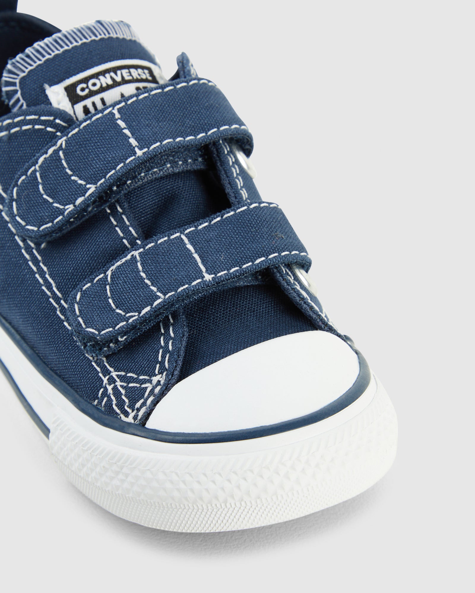 Chuck Taylor All Star 2V Ox Infant Sneakers - Navy Blue Canvas Shoes for Baby Boys & Girls - Perfect for First Steps, Playtime & Casual Outfits