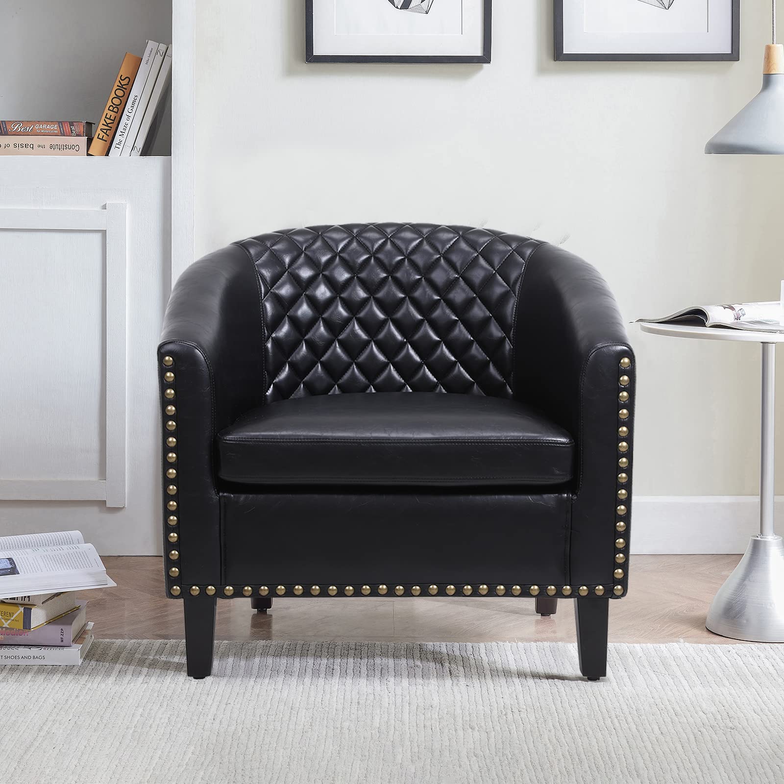 Modern PU Leather Club Chair - Upholstered Barrel Accent Living Room Armchair with Solid Wood Legs & Tufted Back - Comfy Reading Chair for Bedroom, Office or Lounge (Black) - Perfect for Relaxing, Reading & Small Space Decor