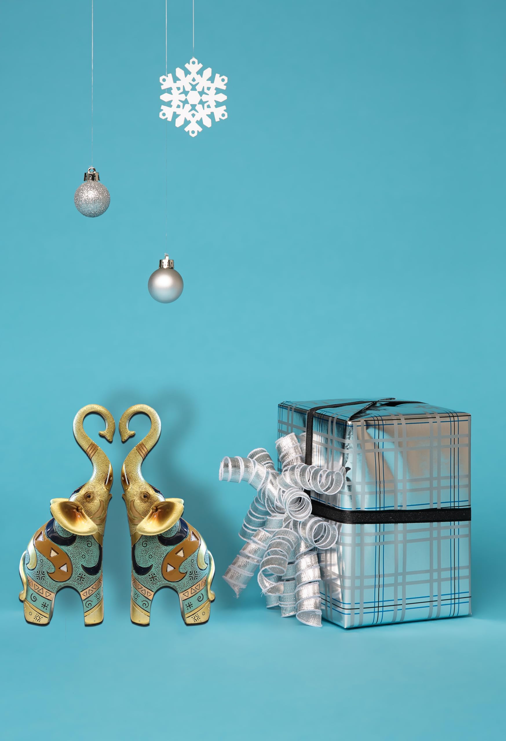 Golden Elephant Statue & Small Figurine - Elegant Home Decor for Living Room, Office & Feng Shui Gifts
