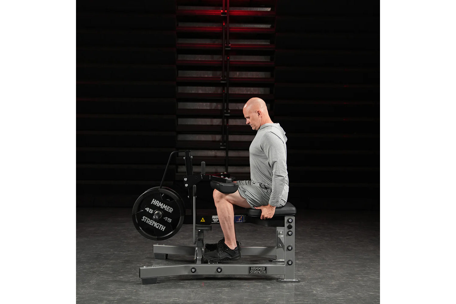 Hammer Strength Plate Loaded Seated Calf Raise Machine - Gym Equipment for Leg Workouts & Strength Training - Perfect for Home & Commercial Fitness Centers