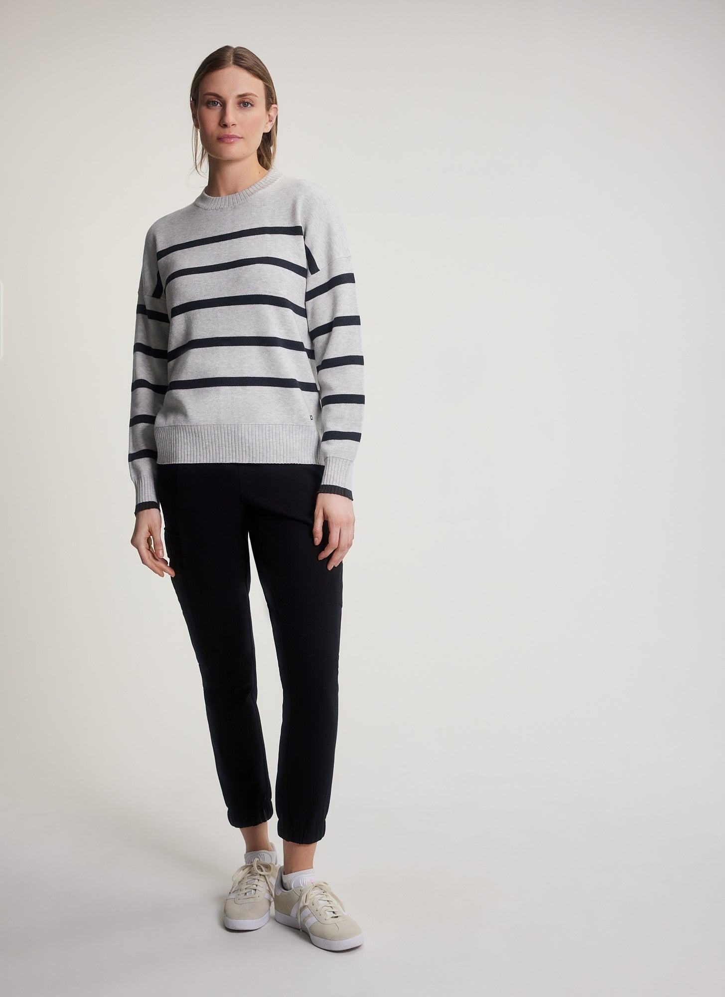 HAUT RELAX BERNE - Premium Comfort Wear for Women & Men - Perfect for Yoga, Lounge & Travel