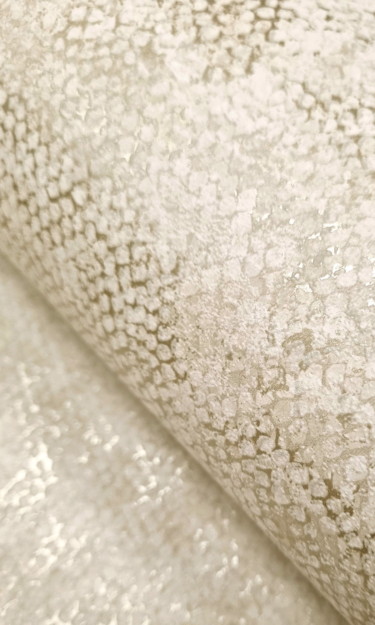 Dove Serpent Luxe Textured Wallpaper R9682 - Premium Self-Adhesive Peel & Stick Wallpaper for Bedroom, Living Room, and Office Decor