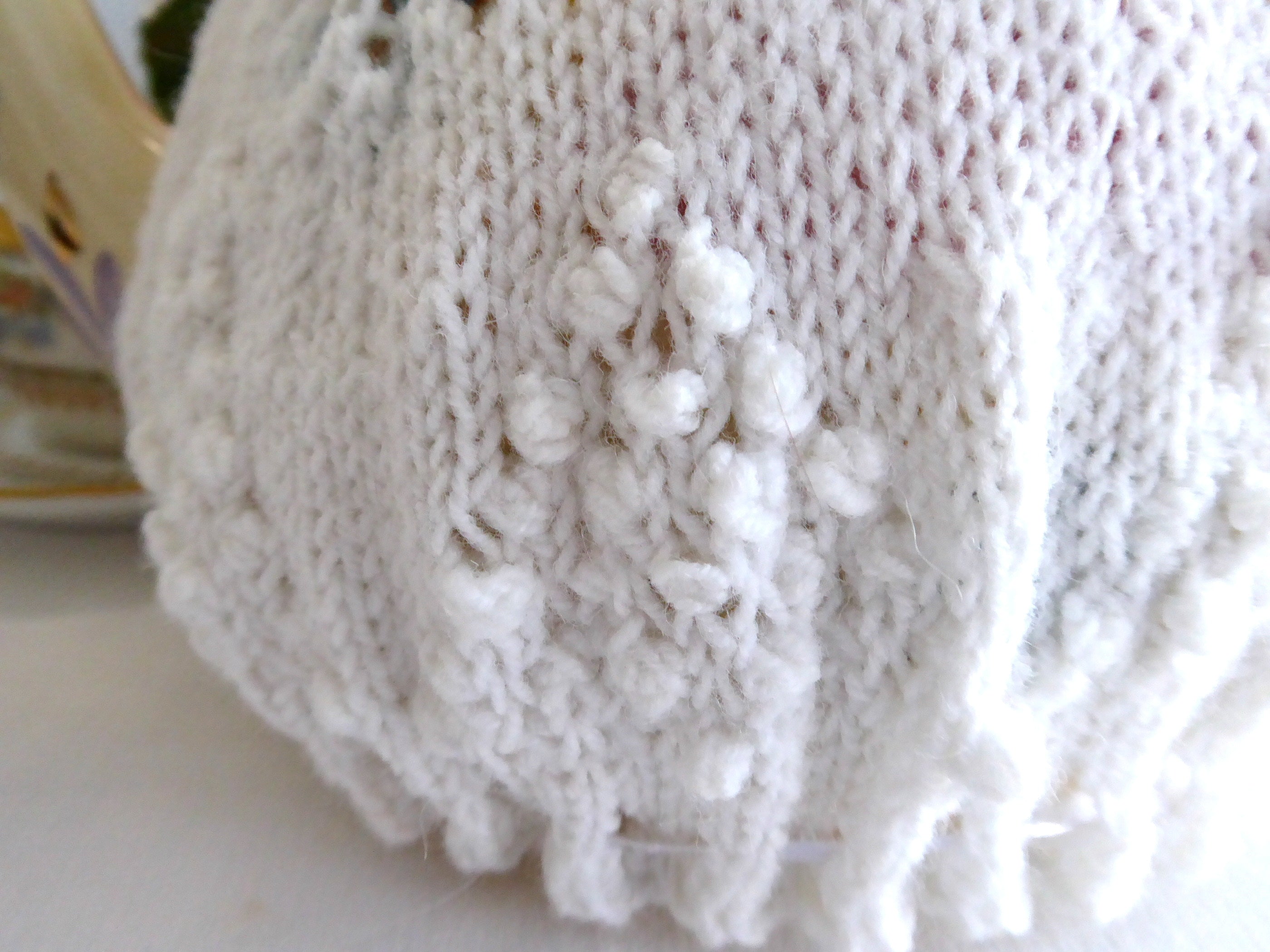 Hand Knit White Tea Cozy with Popcorn Stitch - Medium Stretchable Knitted Tea Pot Cover for English Breakfast, Herbal Tea & Coffee Makers - Perfect for Home, Office & Gift Giving