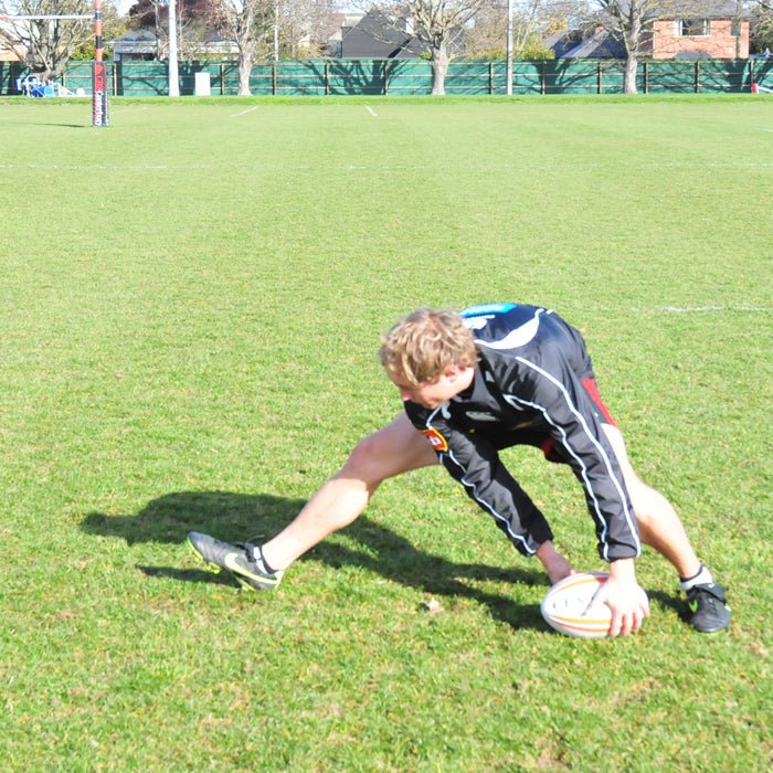 Rugby Training Equipment - R80 Rugby Pass, Catch & Throw Skill Set for Practice & Drills | Perfect for Rugby Players, Coaches & Team Training Sessions
