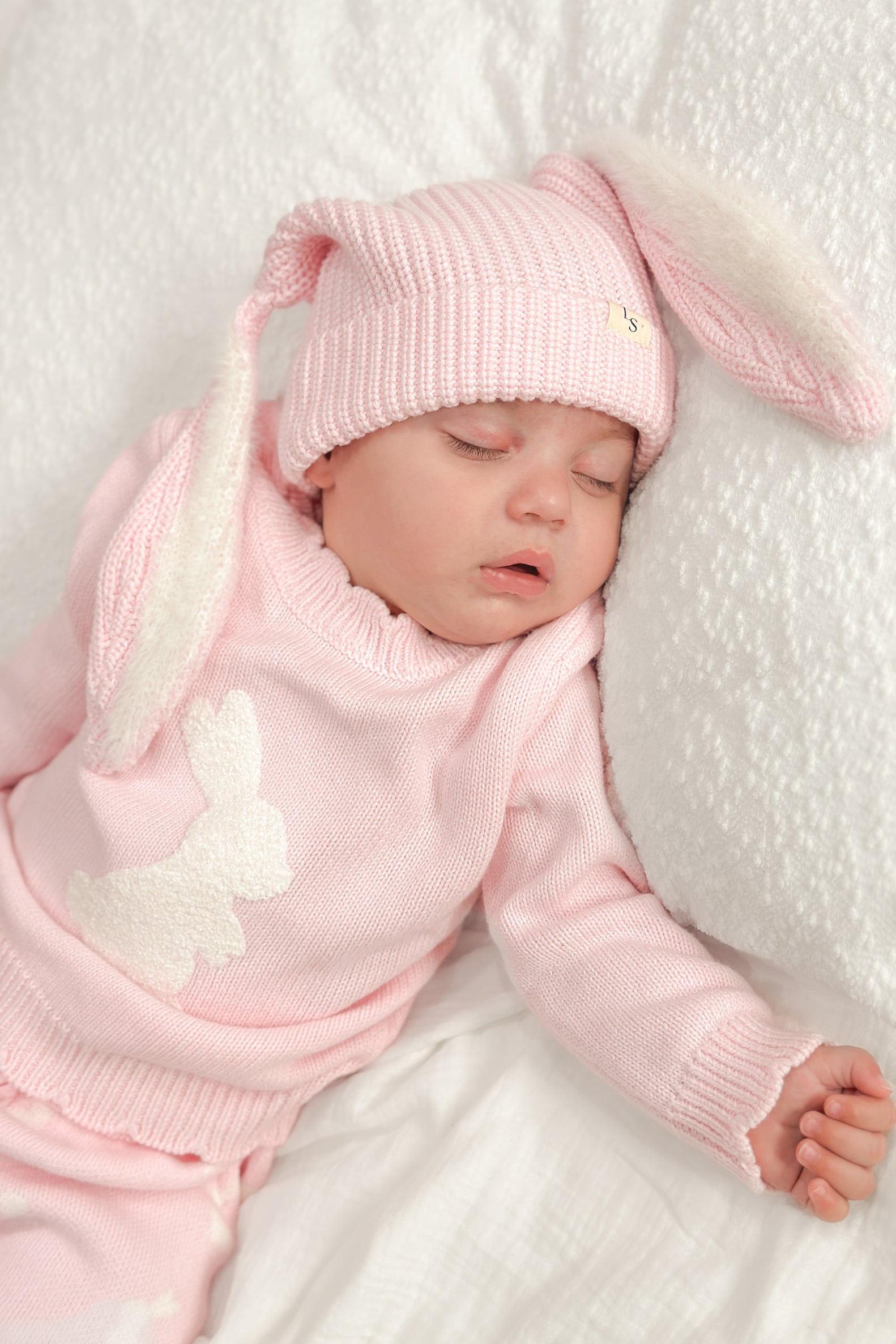 Adorable Little Bunny Ballerina Pink Knitted Jumper for Girls - Soft & Cozy Winter Sweater for Toddlers & Kids - Perfect for Ballet Class, Birthday Gifts & Holiday Outfits