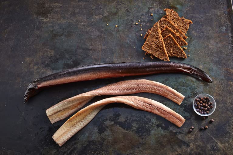 Smoked Eel Fillet - Beechwood Smoked - Boneless 500g - Premium Delicacy for Gourmet Meals, Charcuterie Boards & Special Occasions