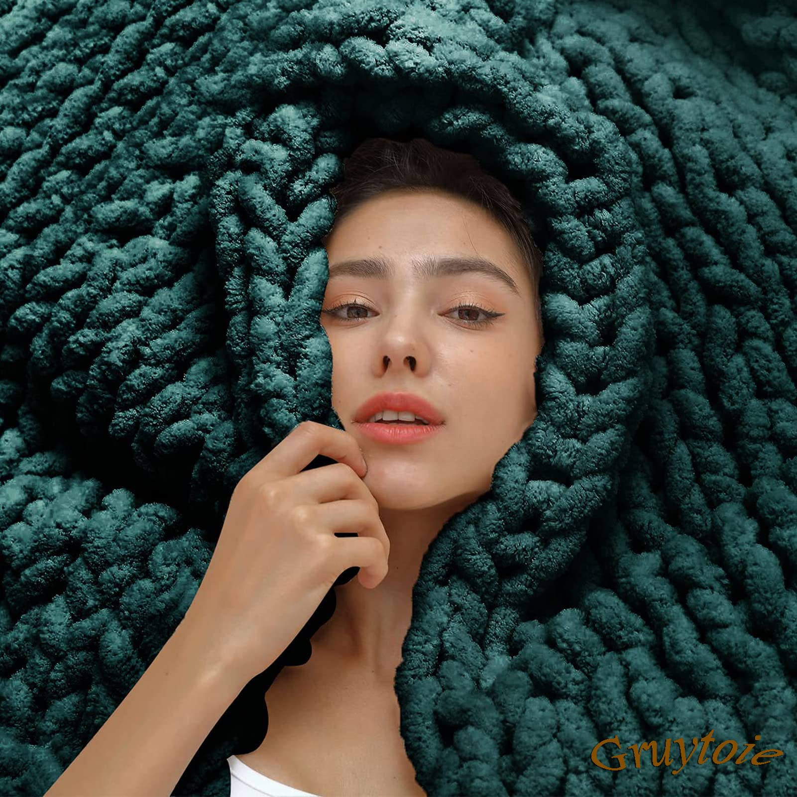 Super Soft Chunky Knit Blanket - Extra Large Cozy Chenille Throw for Bed & Sofa - Warm Winter Blanket for Home Decor, Living Room, Bedroom & Gifts