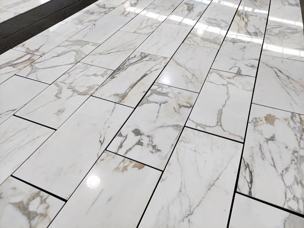 Premium Calacatta Gold Marble Tile 18