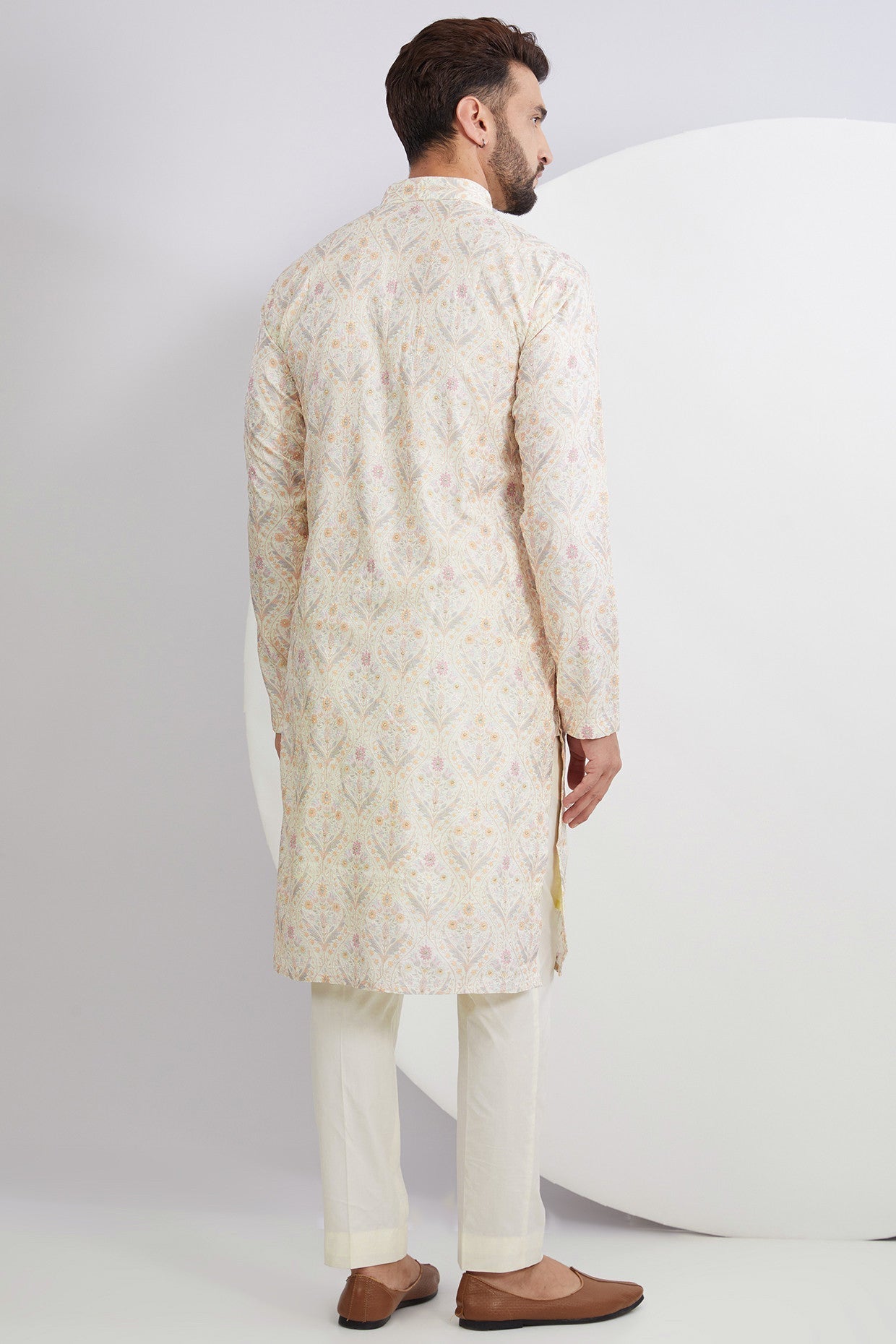 Ivory Embroidered Kurta for Women - Elegant Traditional Indian Tunic - Perfect for Festivals, Weddings & Casual Wear
