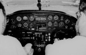 Sky King Official Box Set - Complete 72 Episodes with Bonus Book | Classic TV Series Collection for Aviation Enthusiasts & Nostalgic Viewers | Perfect for Home Entertainment & Gift Giving