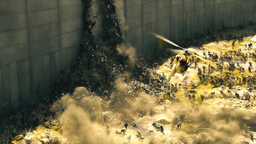 World War Z Limited Edition SteelBook Blu-ray 3D - Action-Packed Zombie Thriller for Movie Night & Collector's Display