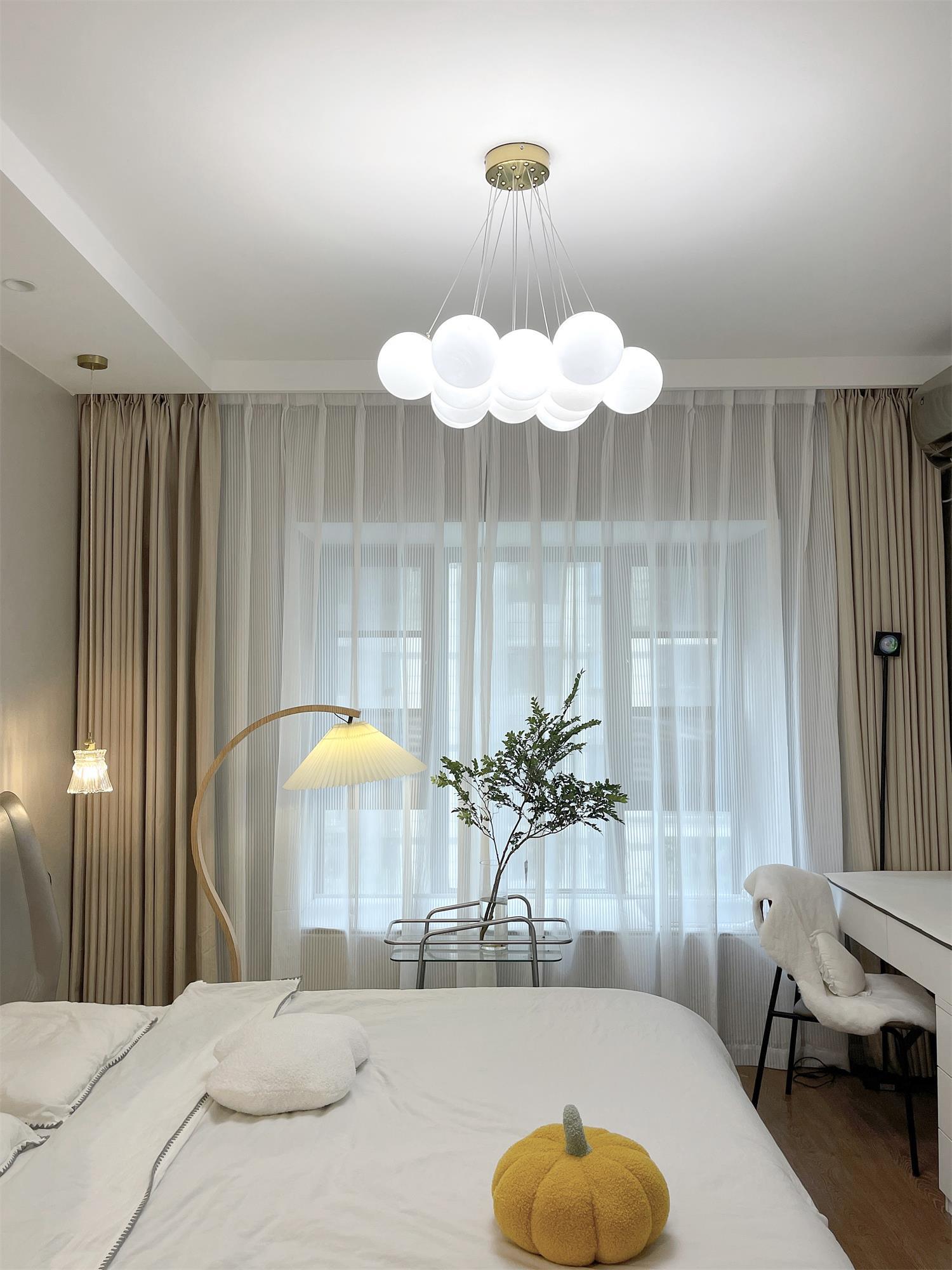 Elegant Glass Cluster Chandelier - Modern Crystal Ceiling Light Fixture for Dining Room, Bedroom & Living Room Decor