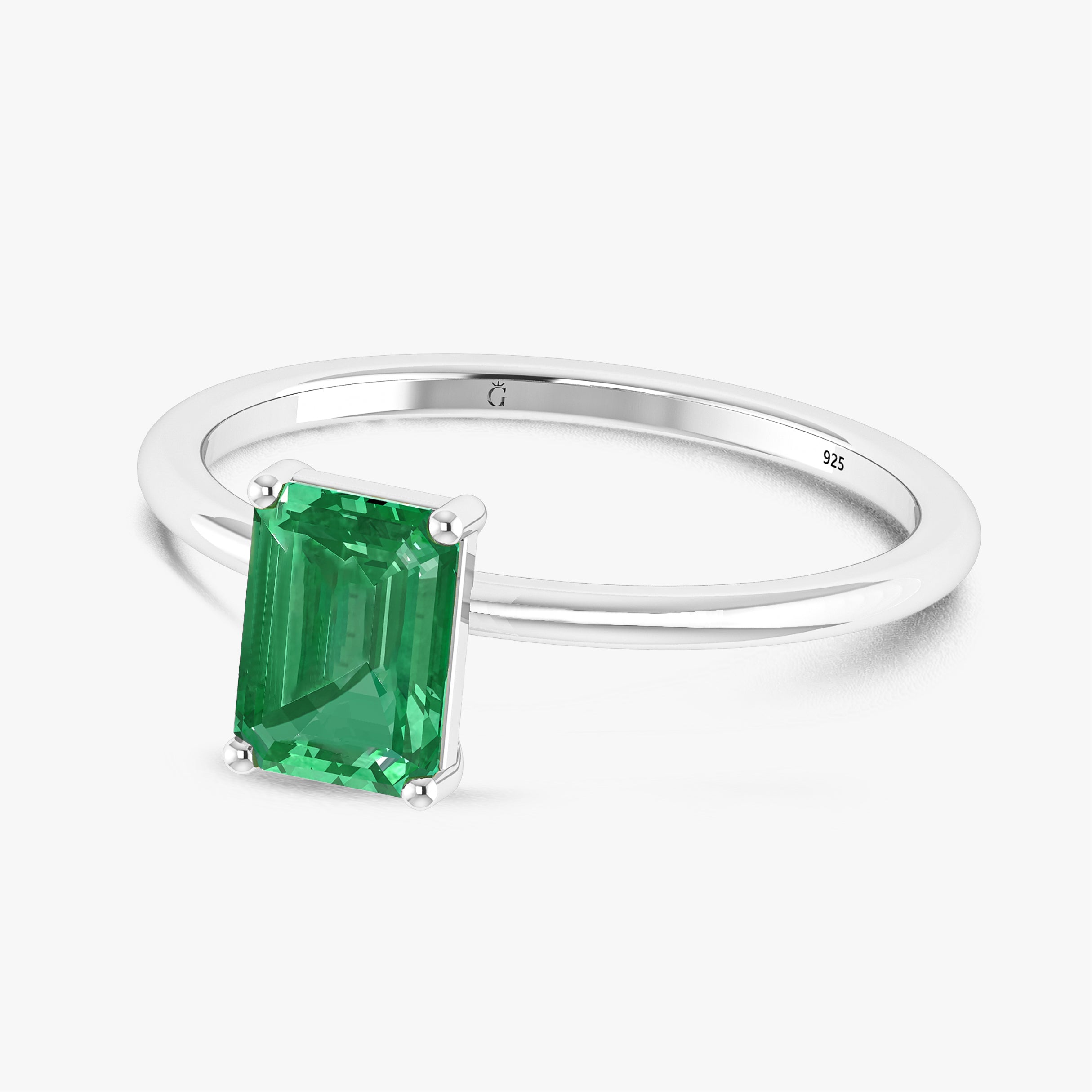 Emerald Cut Green Gemstone Ring for Women - Elegant Faceted Jewelry for Engagement, Wedding & Special Occasions
