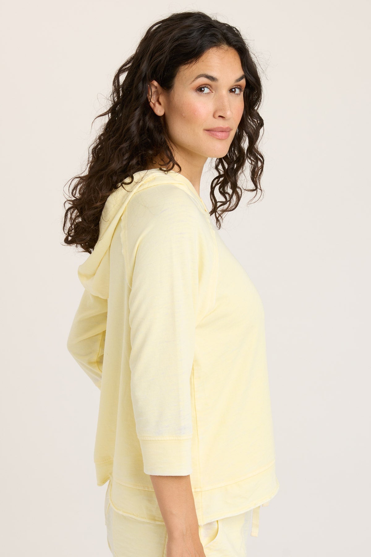 Shula Hoodie Illume Burnout - Soft & Stylish Women's Pullover Sweatshirt for Casual Wear & Loungewear