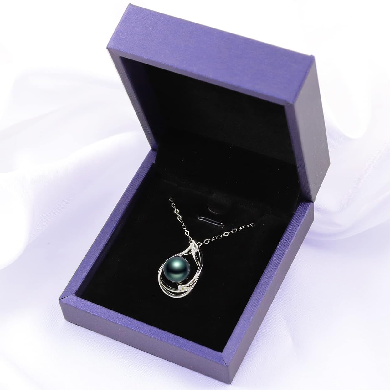 Tahitian Black Pearl Necklace for Women - 18K Gold Plated Sterling Silver Pearl Pendant - Elegant Gift for Wife, Mom, Girlfriend - Perfect for Wedding, Birthday, Anniversary, Mother's Day, Valentine's Day & Christmas - Luxury Jewelry for Special Occasions & Evening Events