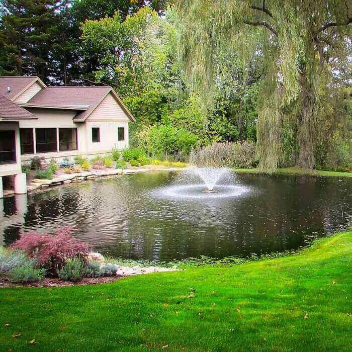 Scott Aerator DA 20 Outdoor Pond Aerator Fountain - Energy Efficient Water Feature for Garden Ponds, Lakes & Small Water Gardens | Enhances Water Quality & Adds Decorative Touch