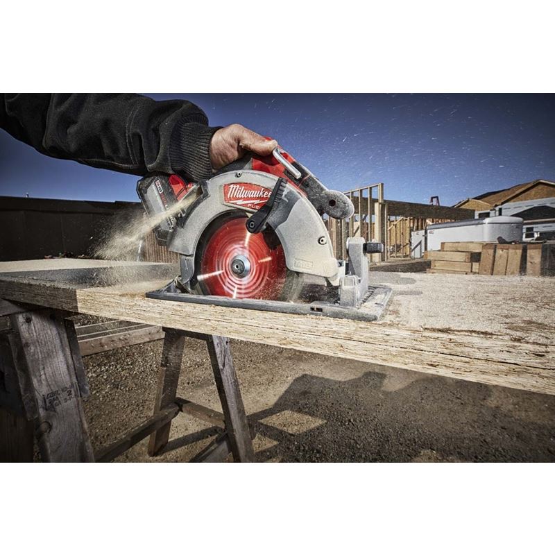 M18 FUEL 18V Brushless Cordless 7-1/4