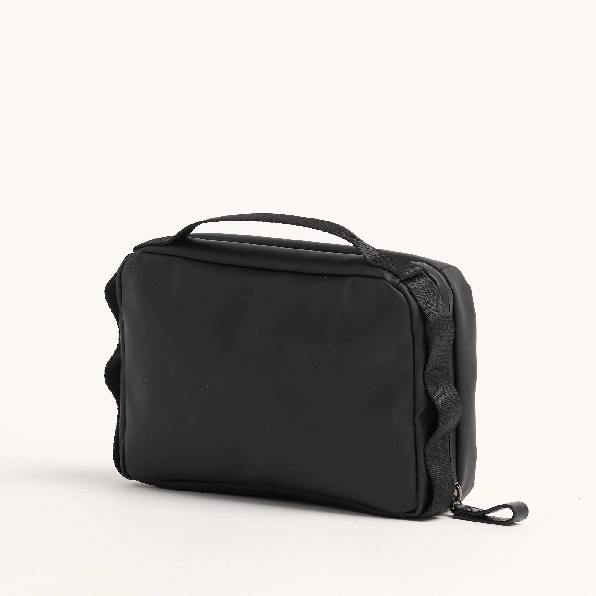 Del Mar Dopp Kit - Water-Resistant Travel Toiletry Bag for Men & Women | Black & Gunmetal | Perfect for Gym, Camping, and Business Trips