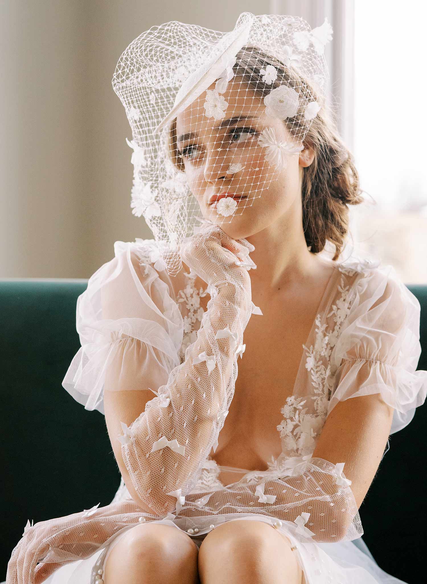 Elegant Floral Birdcage Veil Bridal Mini Hat - Vintage Style Wedding Headpiece for Bride, Tea Party & Garden Ceremony | Style #2455