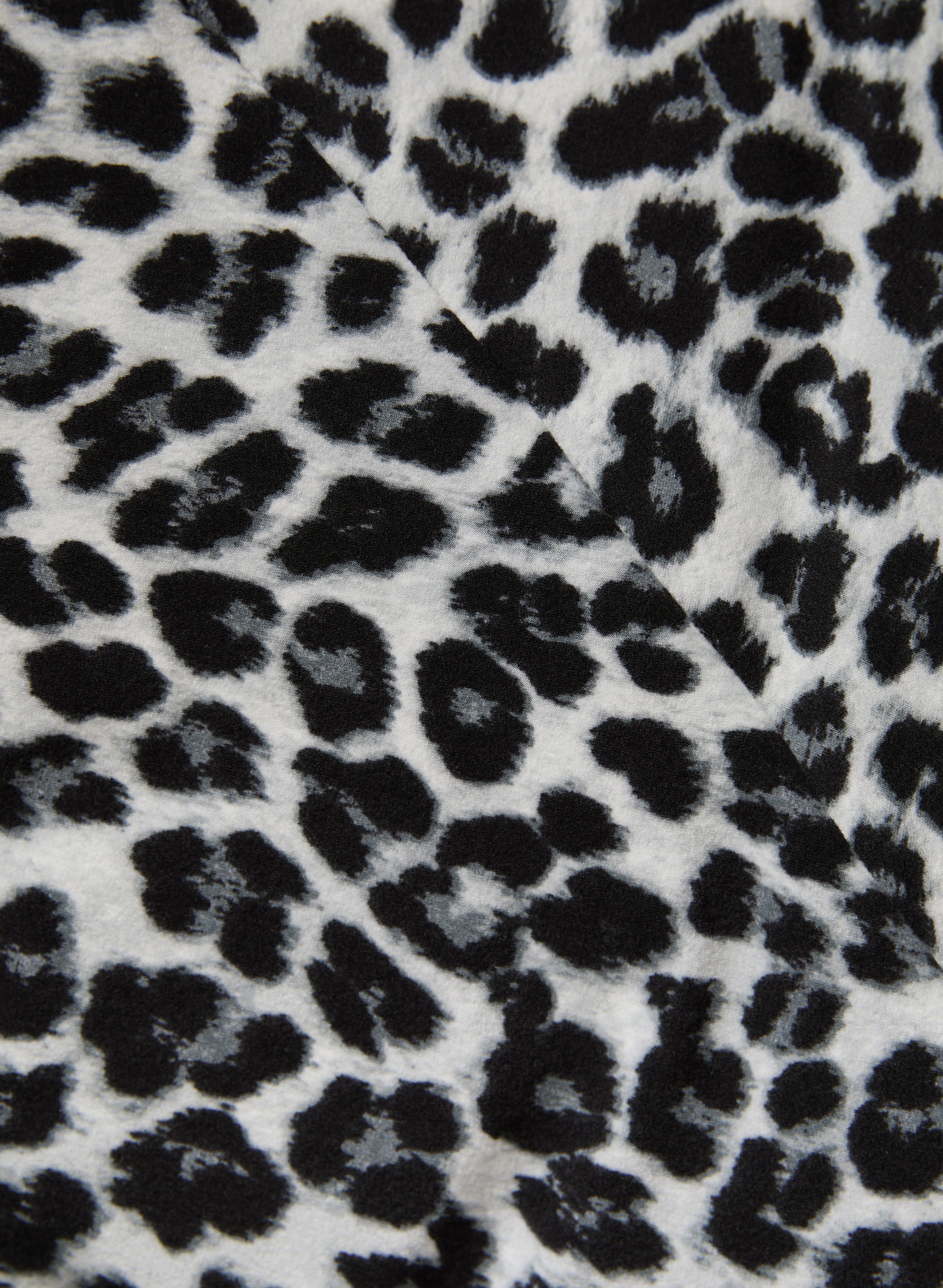 Stylish Animal Print Keyhole Detail Blouse for Women | Trendy Boho Chic Top | Perfect for Date Night, Office Wear & Casual Outings