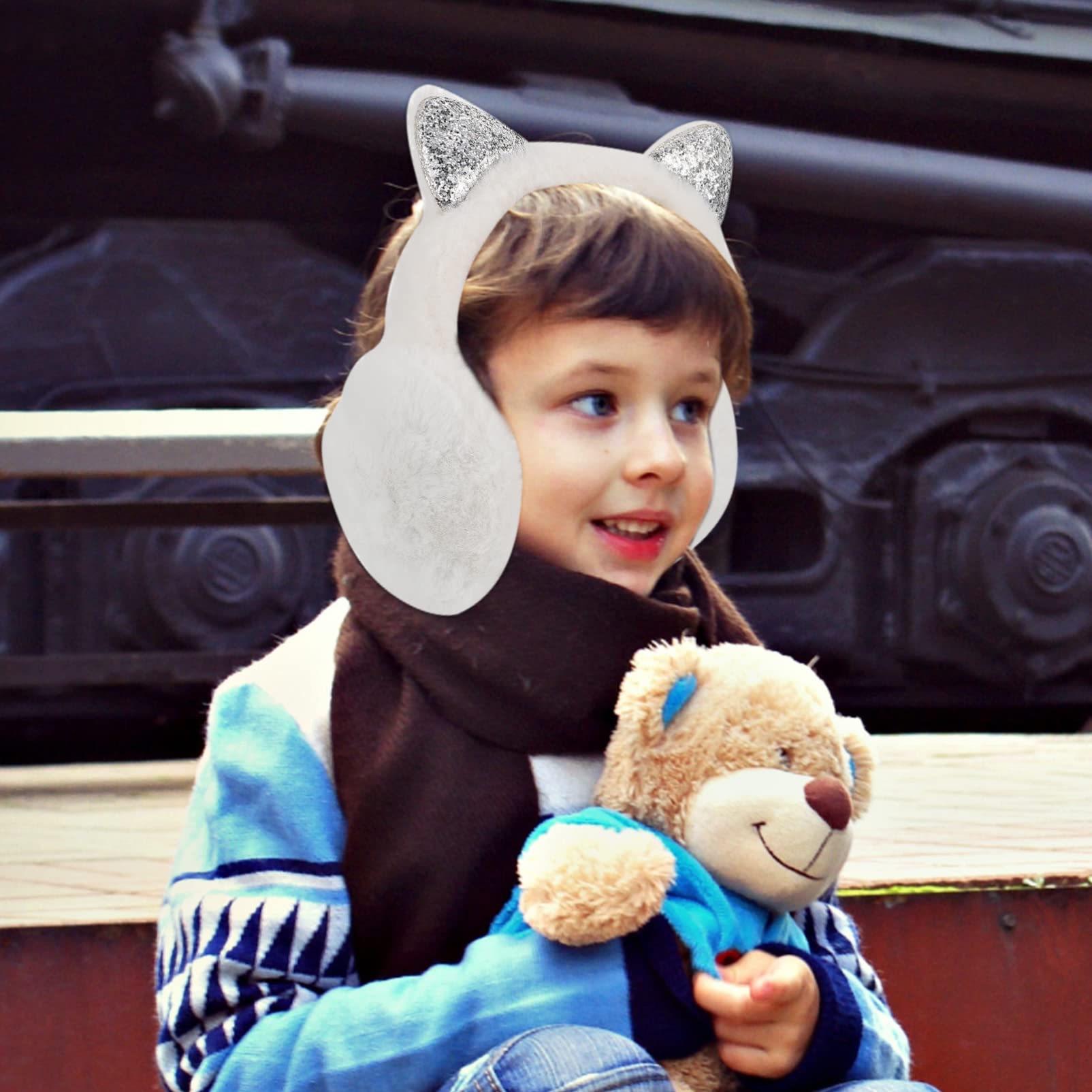 VALICLUD Soft Plush Cat Ear Headband - Warm Winter Earmuffs for Women & Men, Cute Animal Ear Warmer Headphones Cover (White) - Perfect for Cold Weather, Outdoor Activities, Cosplay & Fashion Accessories