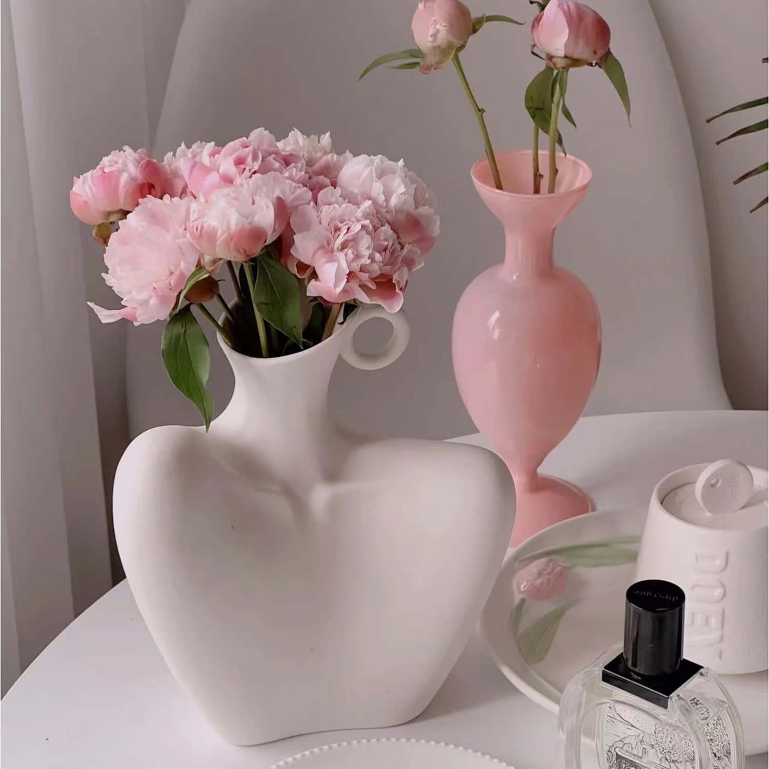 White Ceramic Female Body Shape Flower Vase - Elegant Home Decor for Living Room, Bedroom & Office | Unique Sculptural Centerpiece for Modern Interior Design