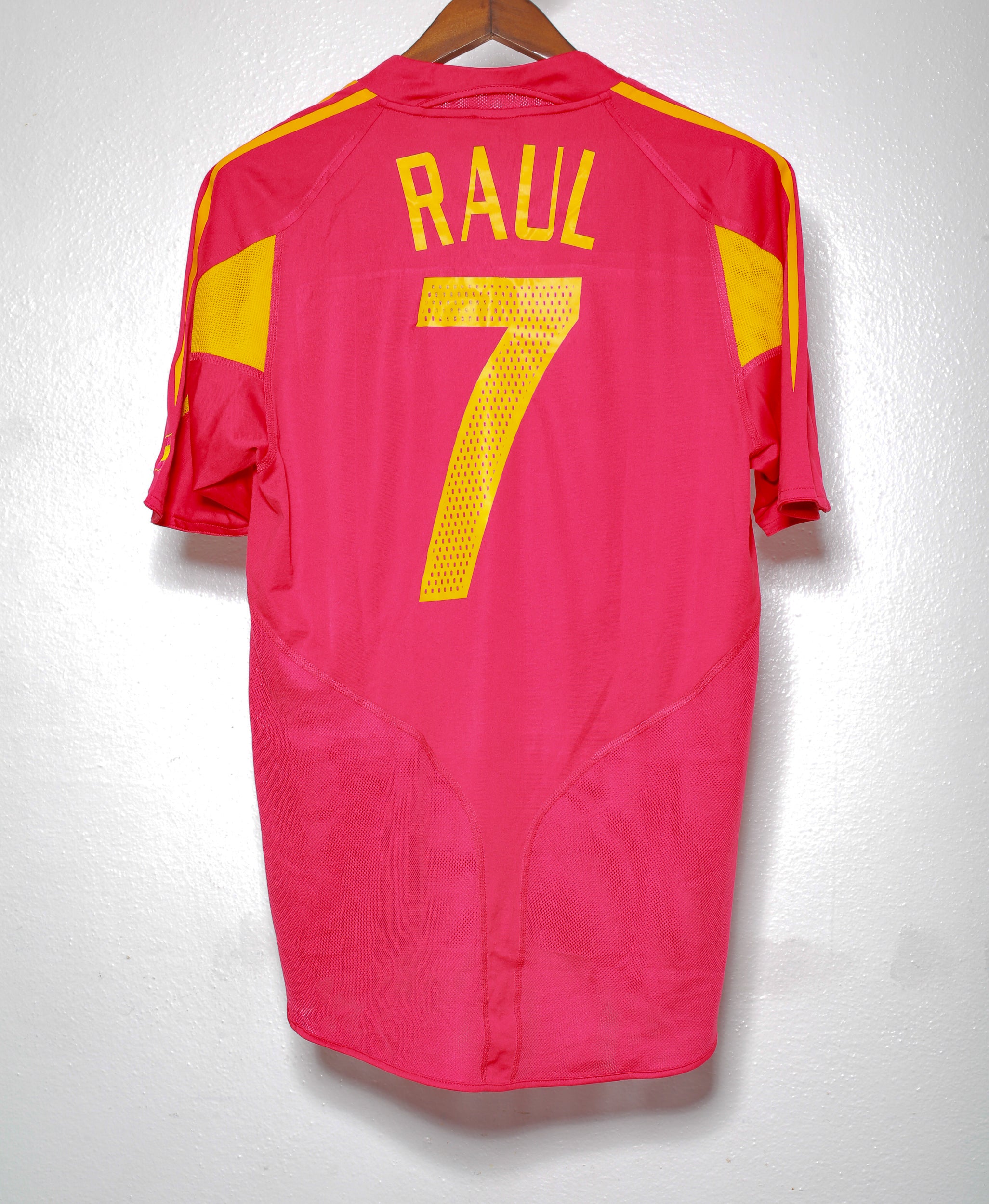 Authentic 2004 Spain Home Soccer Jersey #7 Raul (Size S) - Vintage Football Shirt for Collectors & Fans - Perfect for Matches, Gifting & Memorabilia