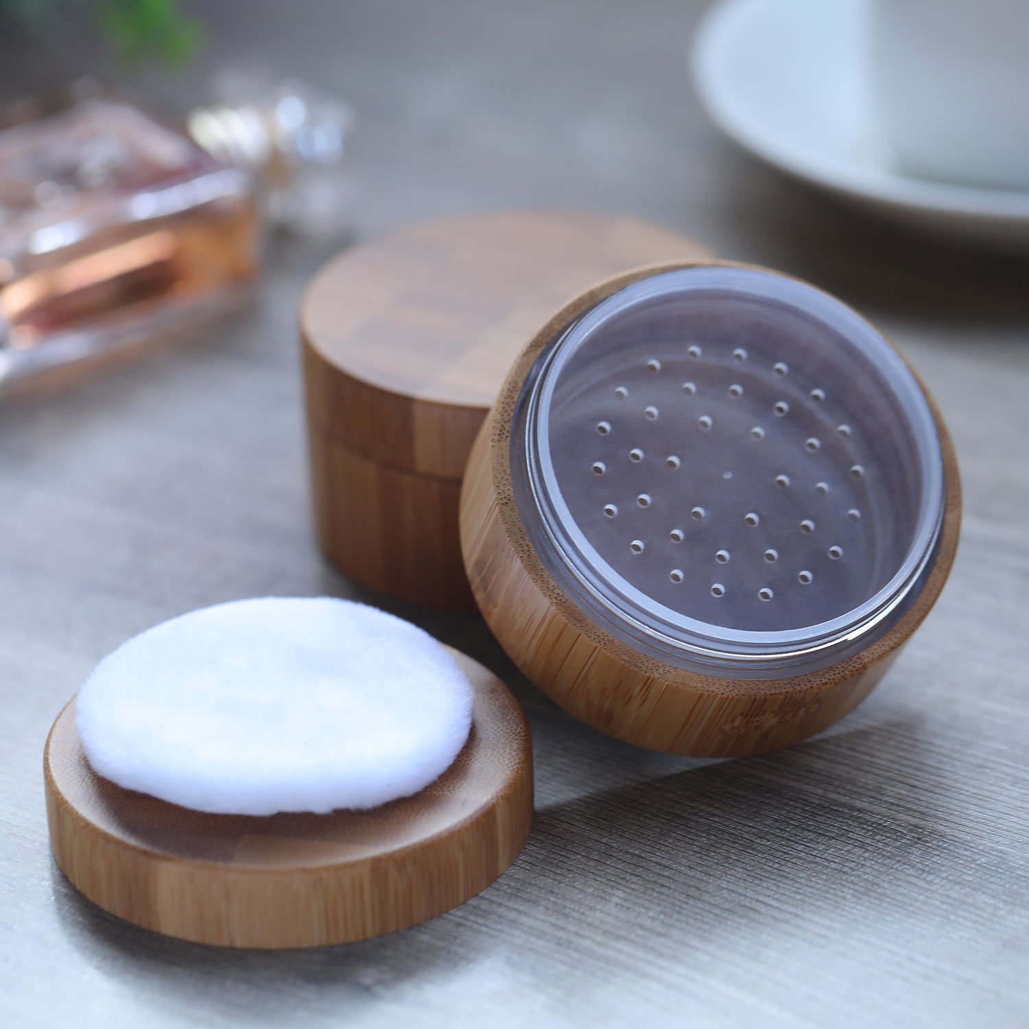 Frienda 30ml Empty Bamboo Loose Powder Container with Sifter Lid & Puff - Refillable Makeup Powder Case for Mineral Foundation, Setting Powder & Blush | Travel-Friendly Cosmetic Storage