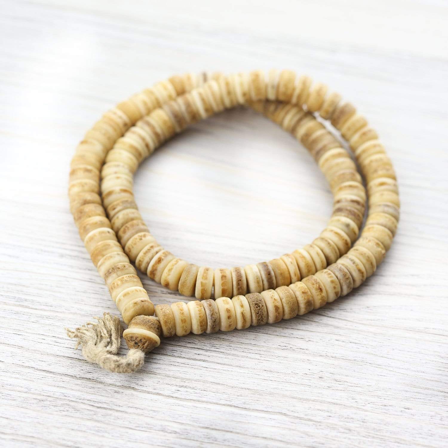 Authentic Himalayan Bone Mala Beads - 108 Prayer Beads for Meditation, Yoga & Spiritual Practice - Handcrafted Buddhist & Hindu Prayer Necklace for Mindfulness & Stress Relief