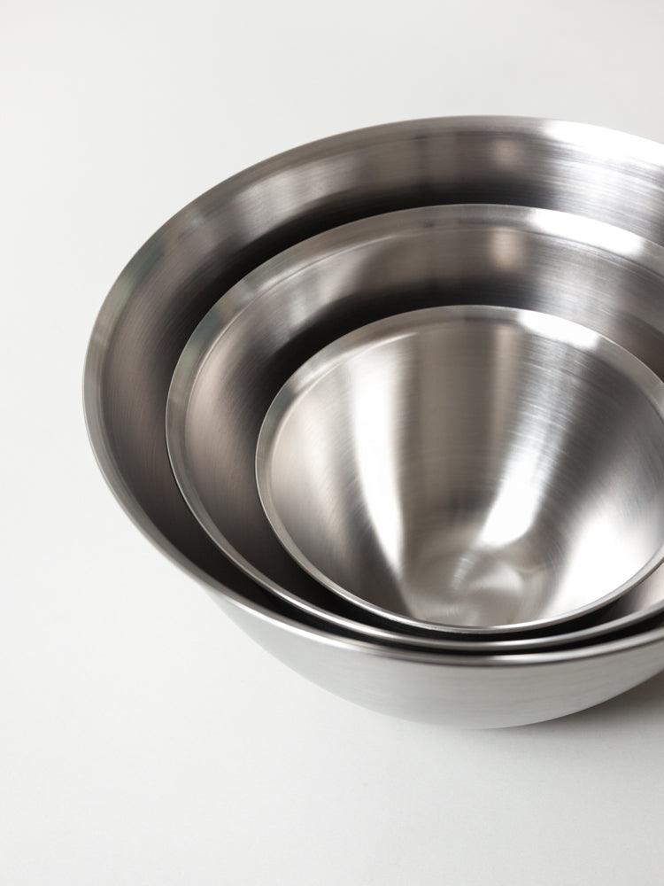 Premium Makanai Stainless Steel Mixing Bowls - 3-Piece Set for Baking, Cooking & Food Prep - Durable, Non-Slip Bottom - Perfect for Kitchen, Restaurant & Professional Chefs