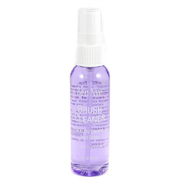 Ben Nye Professional Brush Cleaner - Deep Cleans Makeup Brushes - Ideal for Artists & Beauty Enthusiasts - Perfect for Home & Salon Use