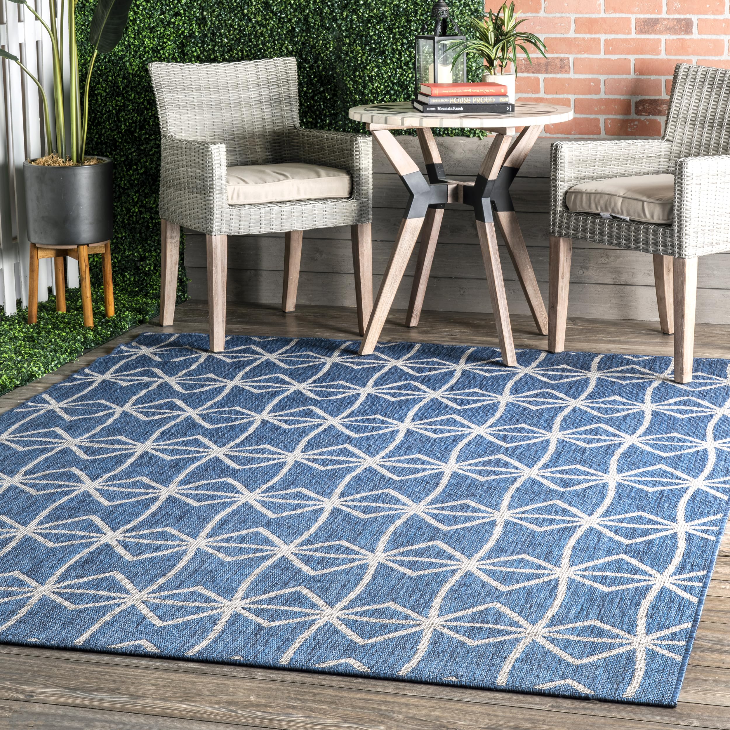 nuLOOM 4' x 6' Outdoor Performance Area Rug - Stain & Weather Resistant, High Traffic Patio & Balcony Rug in Saunders Blue | Perfect for Outdoor Living Spaces, Decks & Poolside Areas
