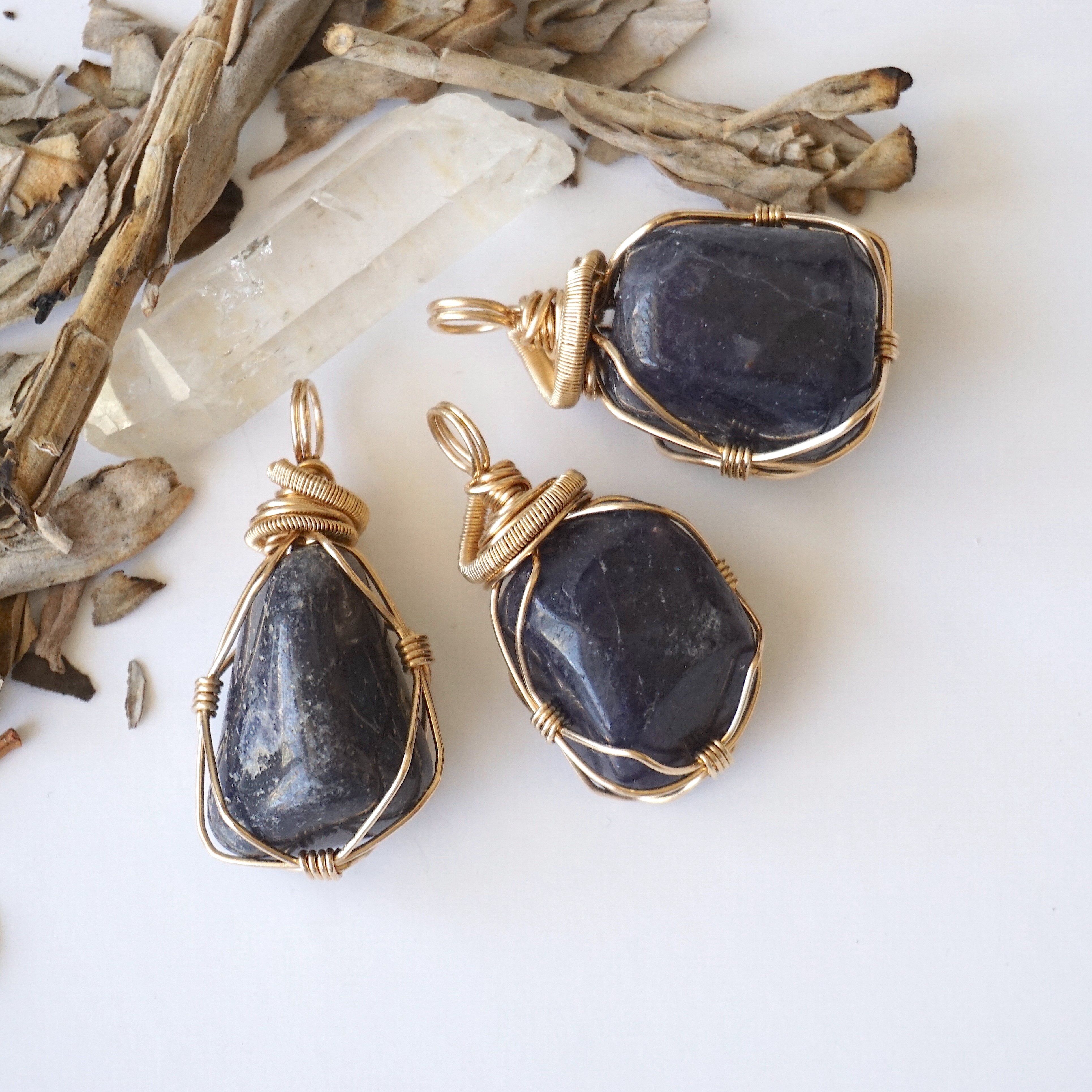 14K Gold Filled Raw Sapphire Crystal Necklace - Elegant Bohemian Jewelry for Women, Perfect for Weddings, Parties & Everyday Wear