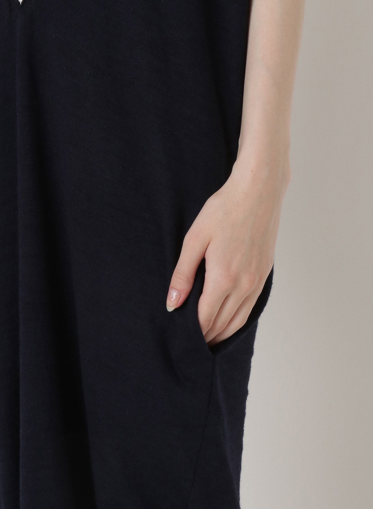 2/34Ry/Ny/Li12G1P Plain Stitch Layer Style Sleeveless Dress for Women - Summer Casual Wear, Beach Cover Up, Party Outfit