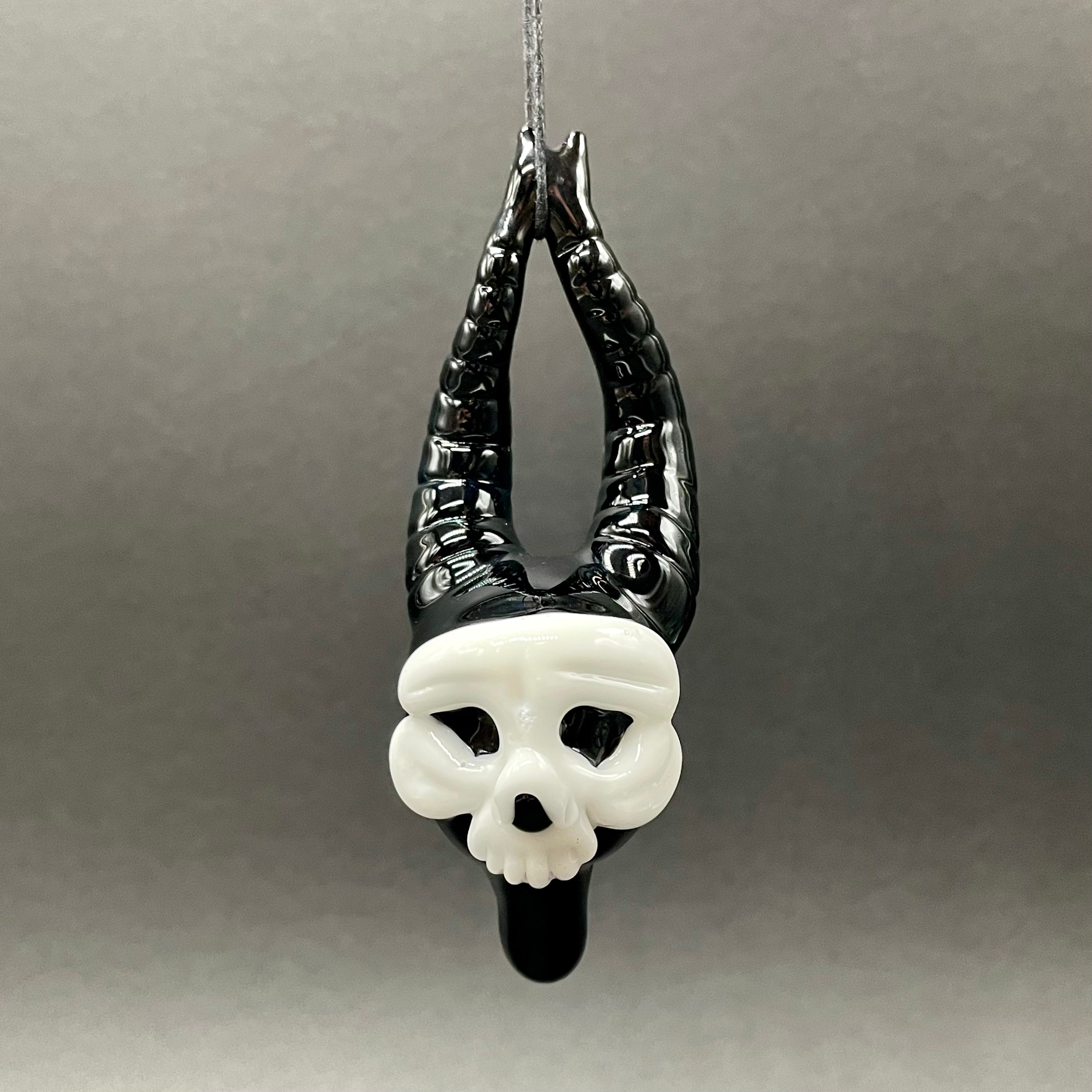 Evil Elf Pendant Necklace - Gothic Fantasy Jewelry for Cosplay, Halloween & Dark Aesthetic Fashion
