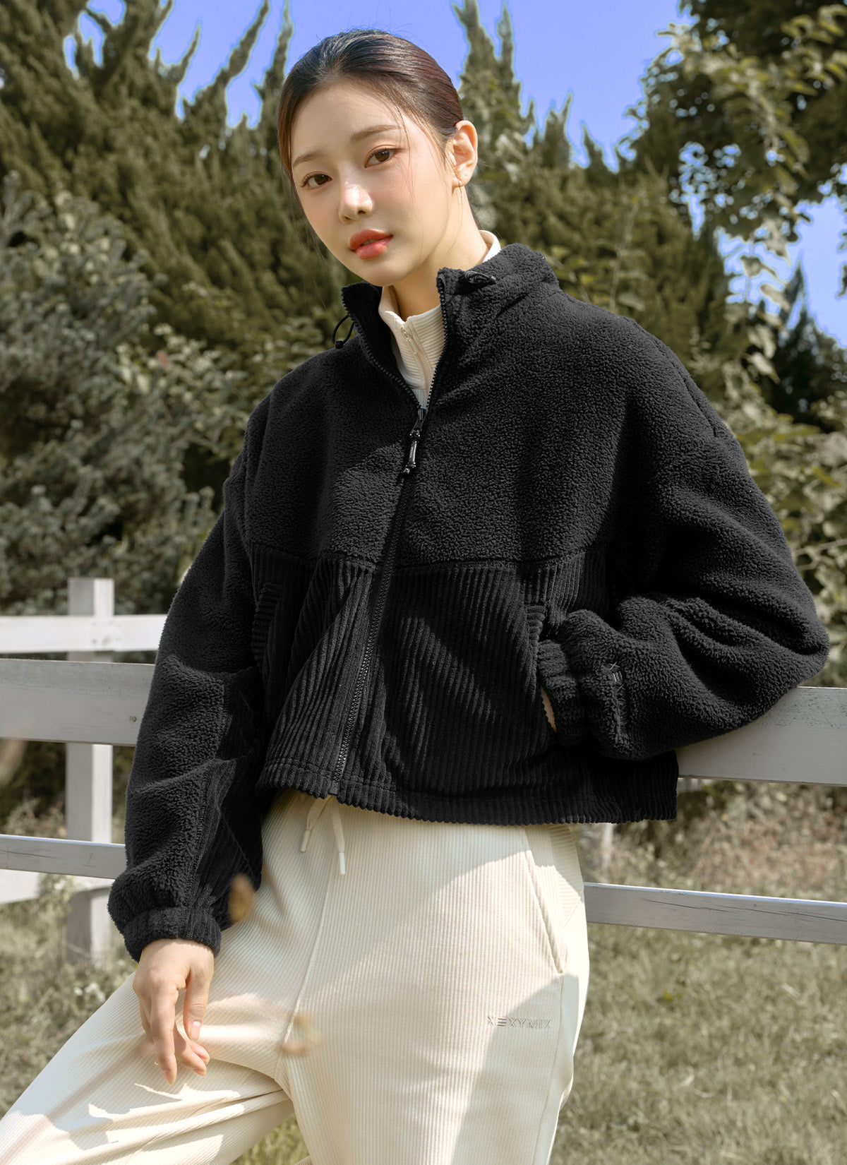 Stylish Corduroy & Fleece Zip Up Jacket for Men & Women | Warm Winter Outerwear for Casual Outings & Outdoor Activities