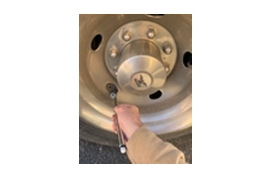 Bulldog Winch 10 150 PSI Heavy Duty Tire Pressure Gauge - Accurate Air Pressure Measurement for Trucks, ATVs, Trailers & Off-Road Vehicles